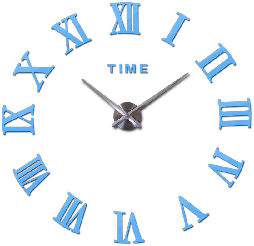 Taavita | Modern Roman Numerals Wall Clock