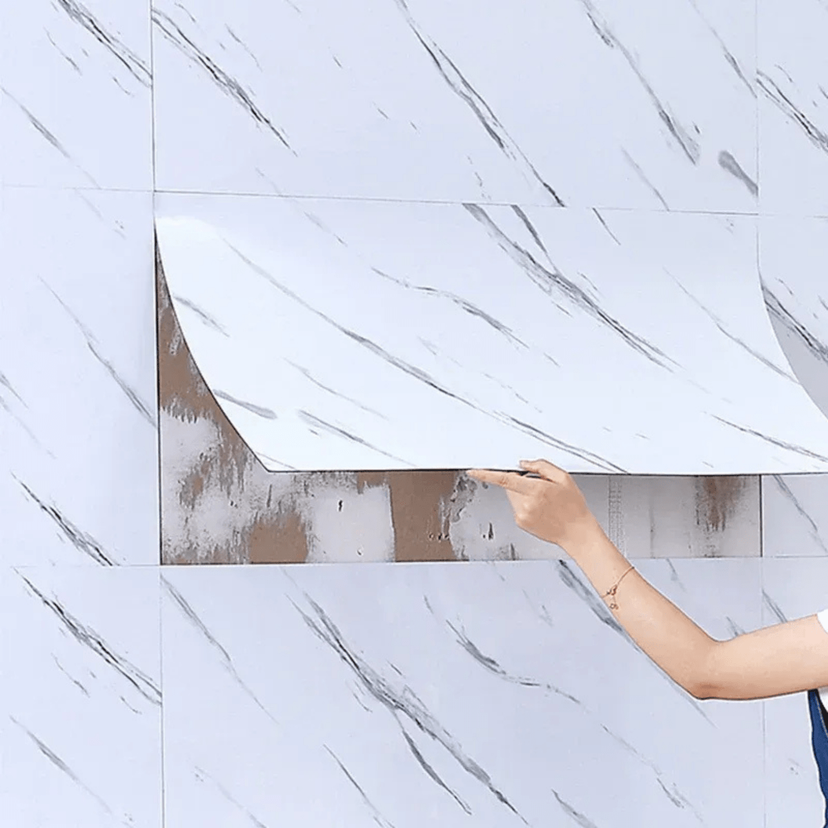 Luxura Peel-and-Stick Marble Effect PVC Floor Tiles