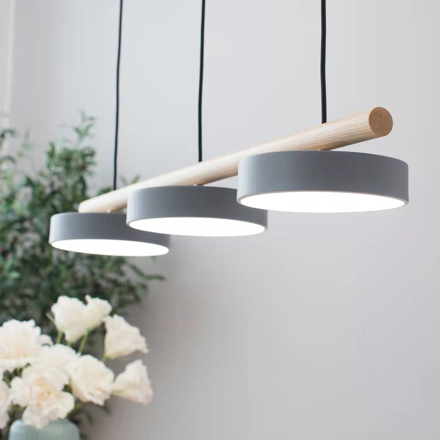 Elegant Glass Bird Pendant Light Fixture – Charming Design