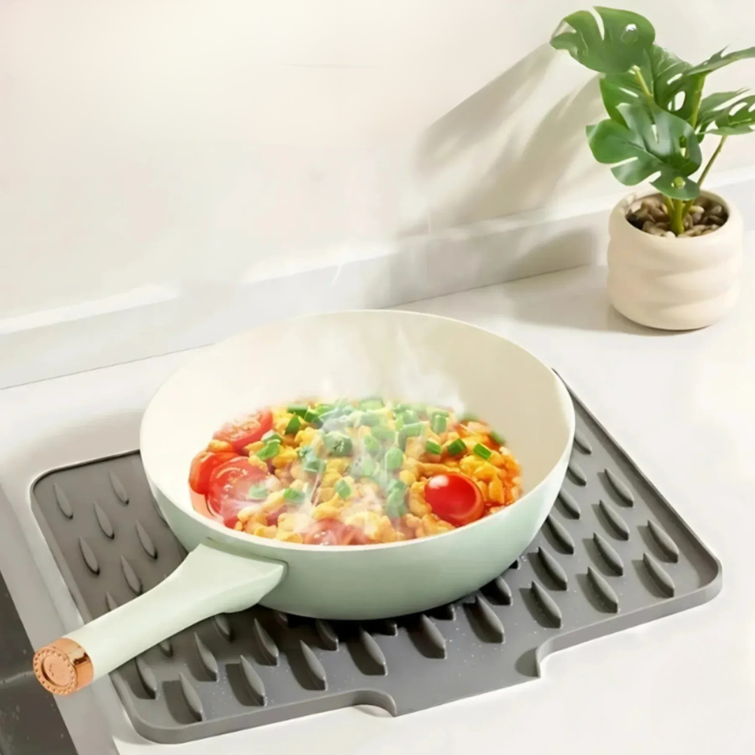 Versatile Kitchen Drying Mat – Durable and Protective Surface