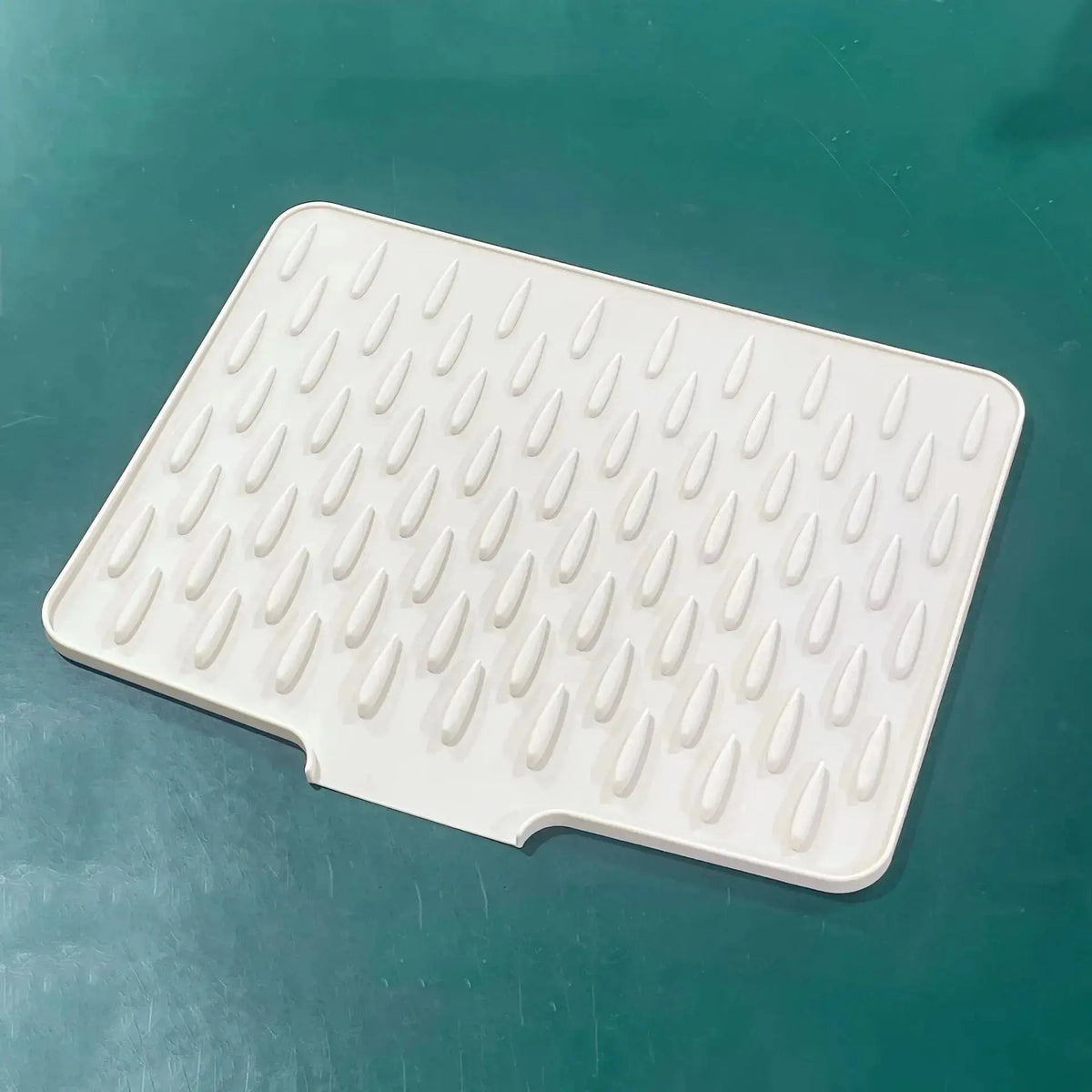 Versatile Silicone Drip Mat for Kitchen Protection