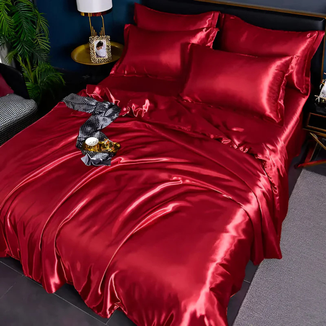 Luxury Bedding Set with Soft Silk Duvet Cover – Breathable Comfort