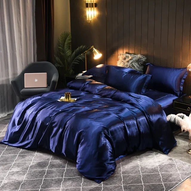 Temperature-Regulating Silk Duvet Cover – Breathable Comfort for All Seasons