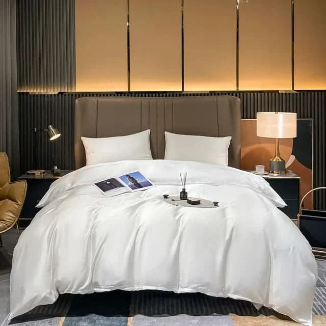 Luxurious Duvet Cover Made of Mulberry Silk with Zipper Closure