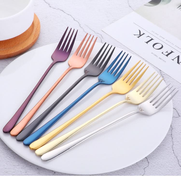 LuxeDining Elegant Fork with Lasting Shine