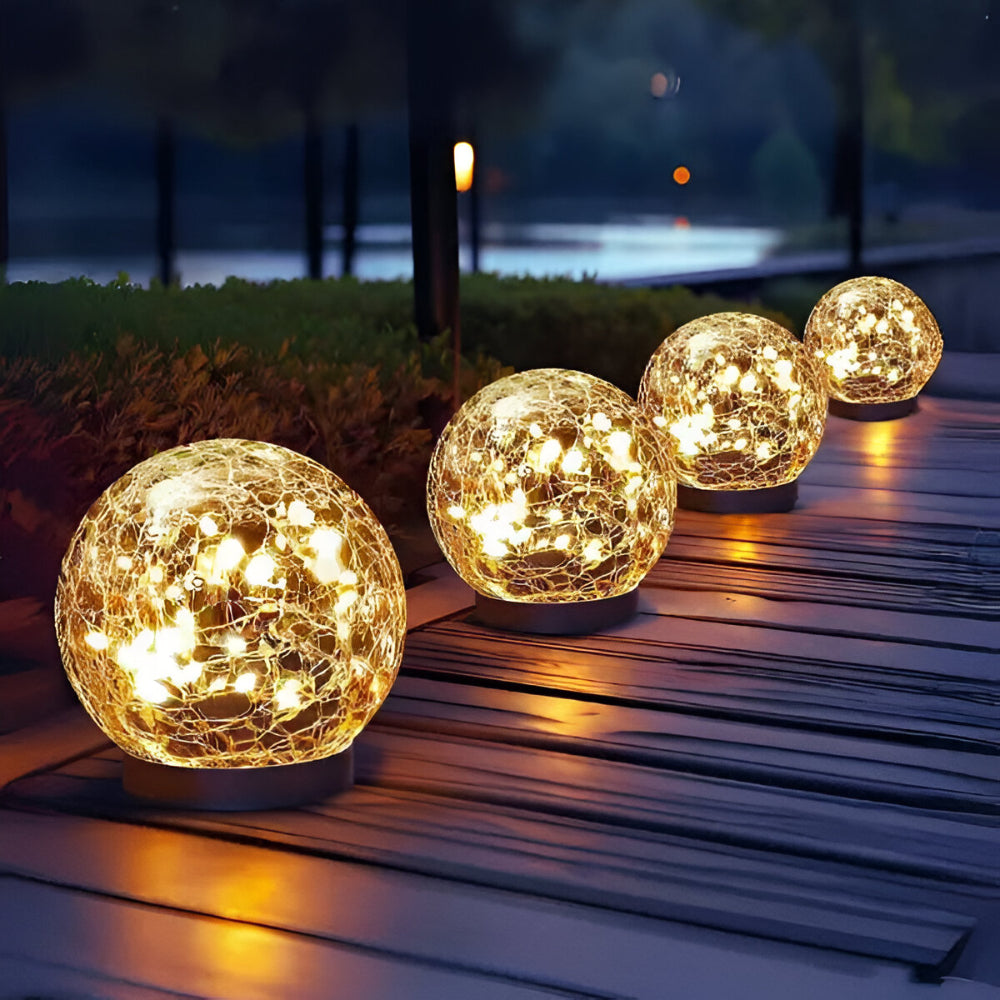 Illuminating Solar Glass Sphere for Outdoor and Indoor Use
