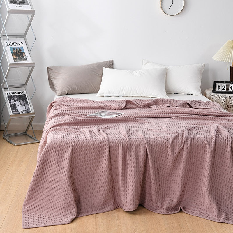 Taavita - Lightweight Summer Blanket Made of Cotton in Waffle Pattern, Airy & Breathable Comfortable