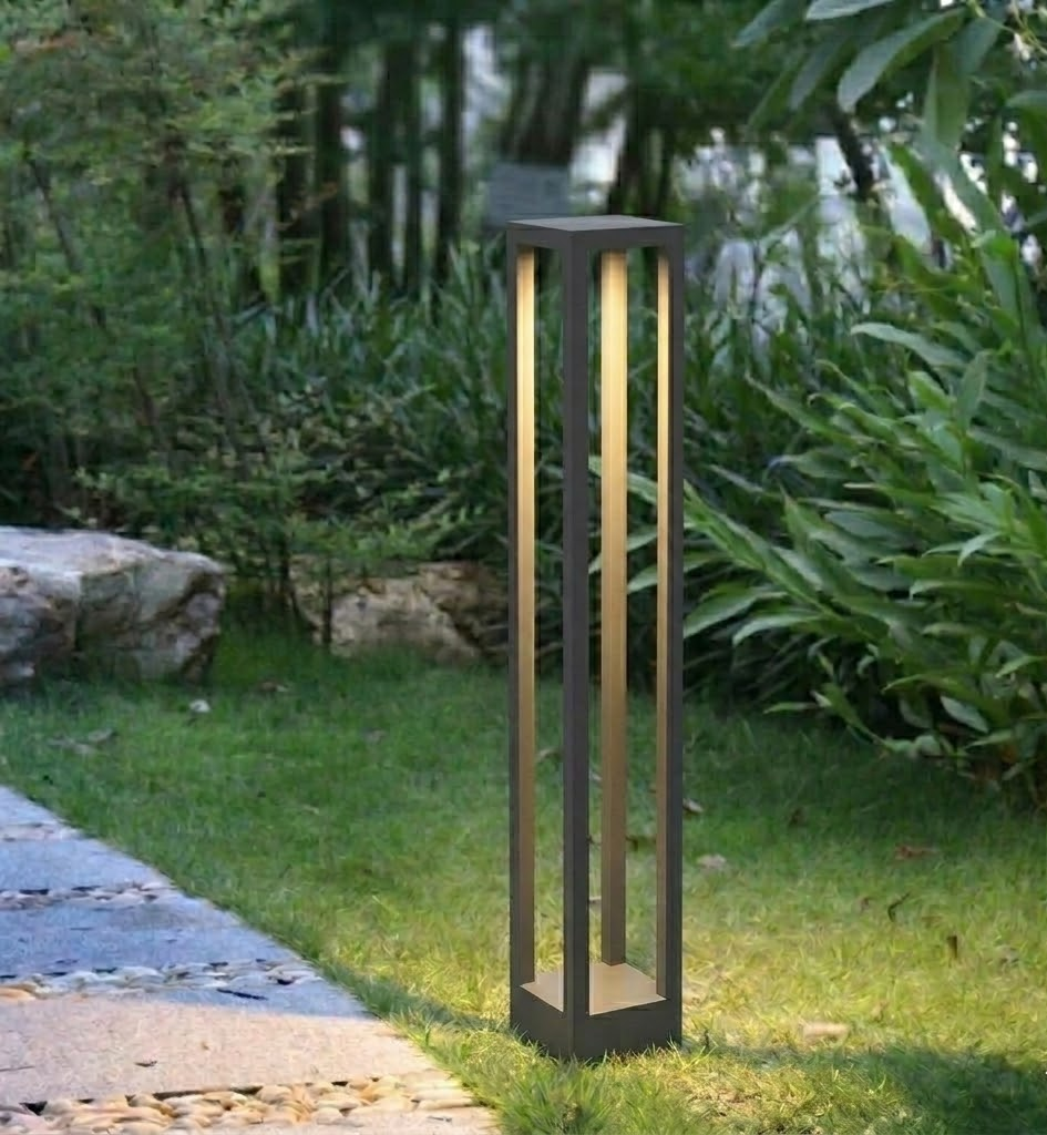 Sleek Waterproof LED Garden Path Light in Black Aluminum