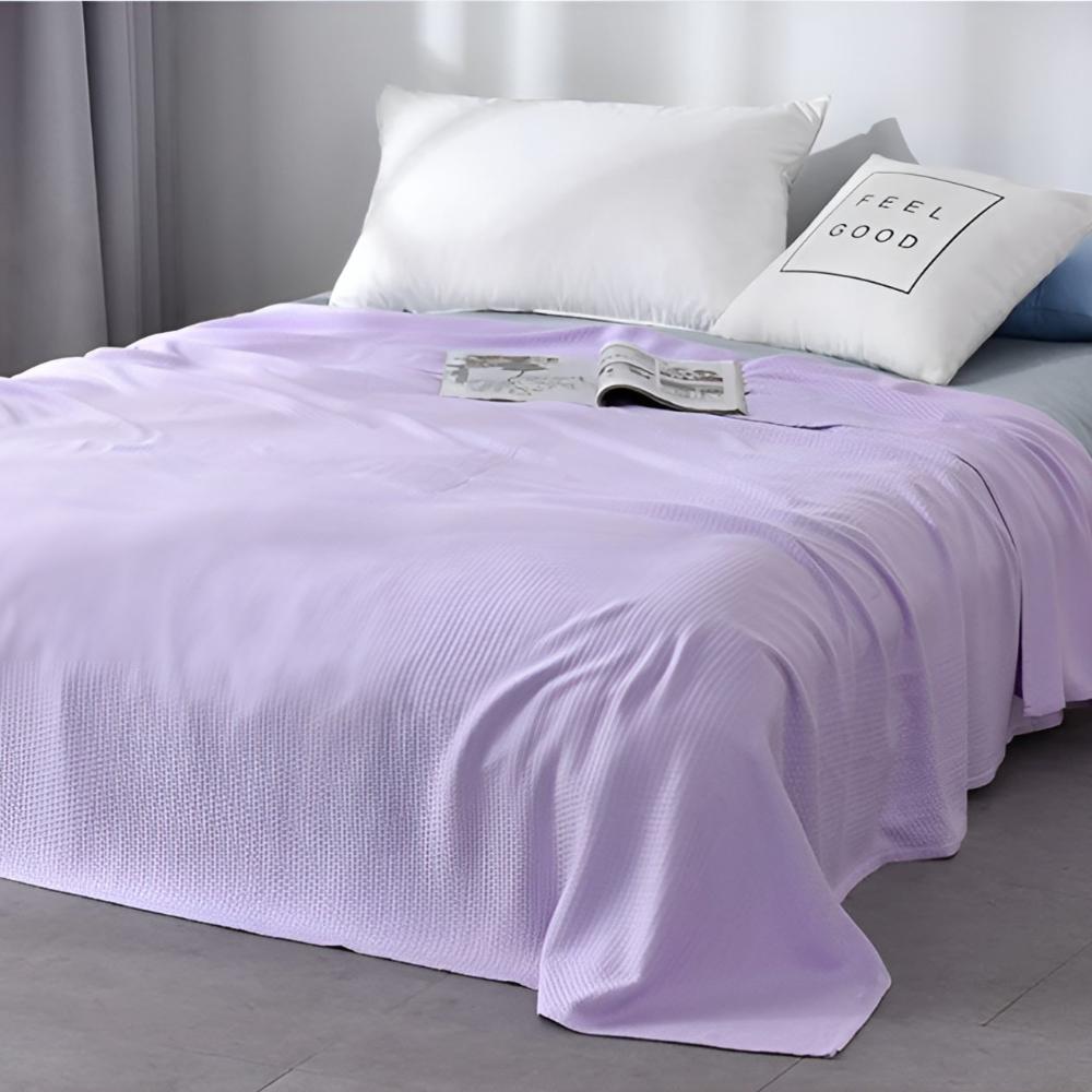 Cooling Blanket for Bed - Lightweight Bamboo Fabric for Hot Sleepers