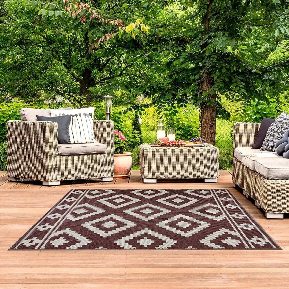 AquaGuard Weather-Resistant Outdoor Area Rug for Easy Care