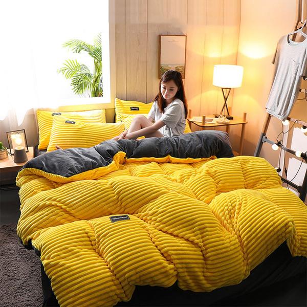 Bedding Set | Thickened Corduroy Velvet | Polyester 3-Piece Set | Cozy Warmth