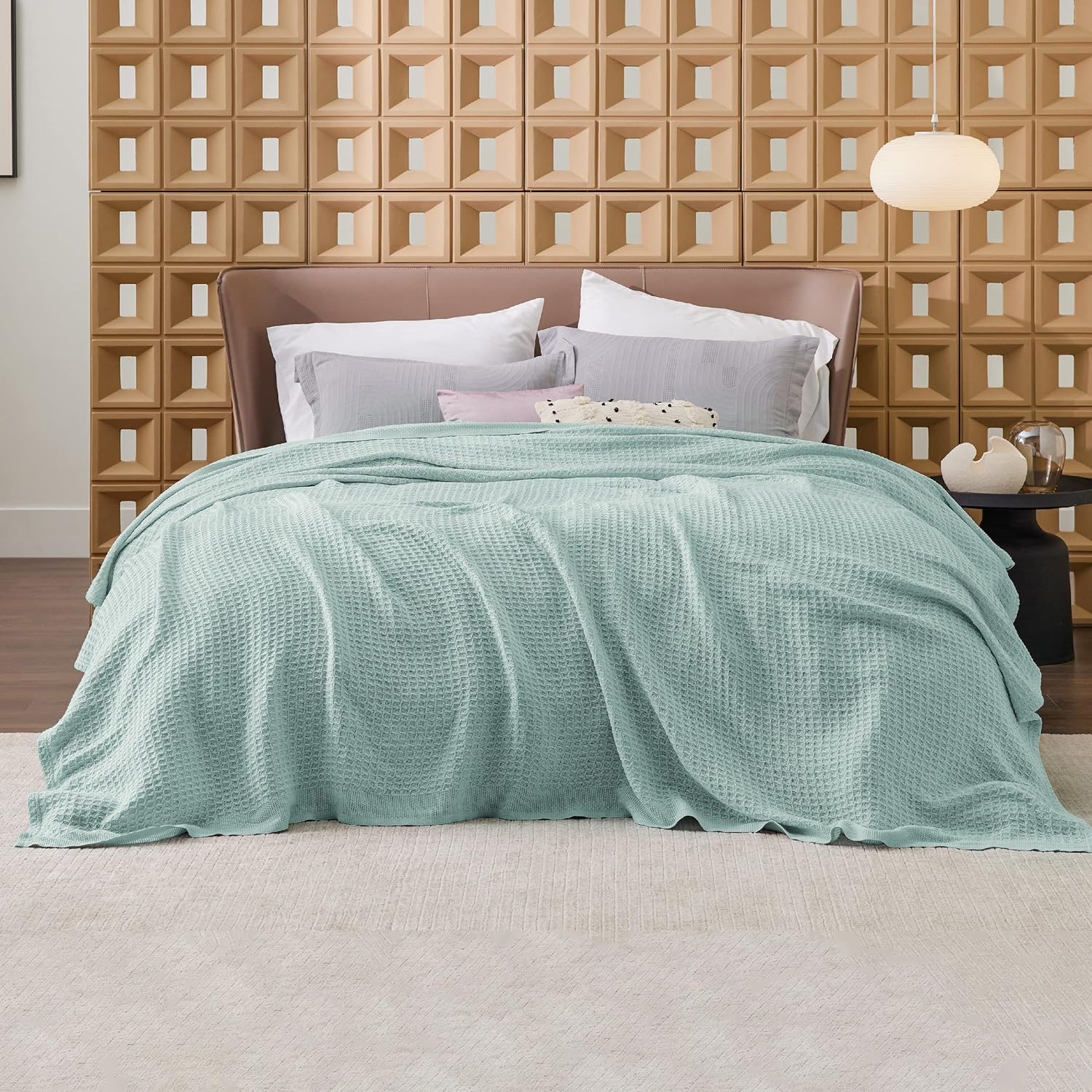 Cooling Blanket | Waffle Weave Cooling Design | 100% Cotton Queen | Lightweight & Breathable