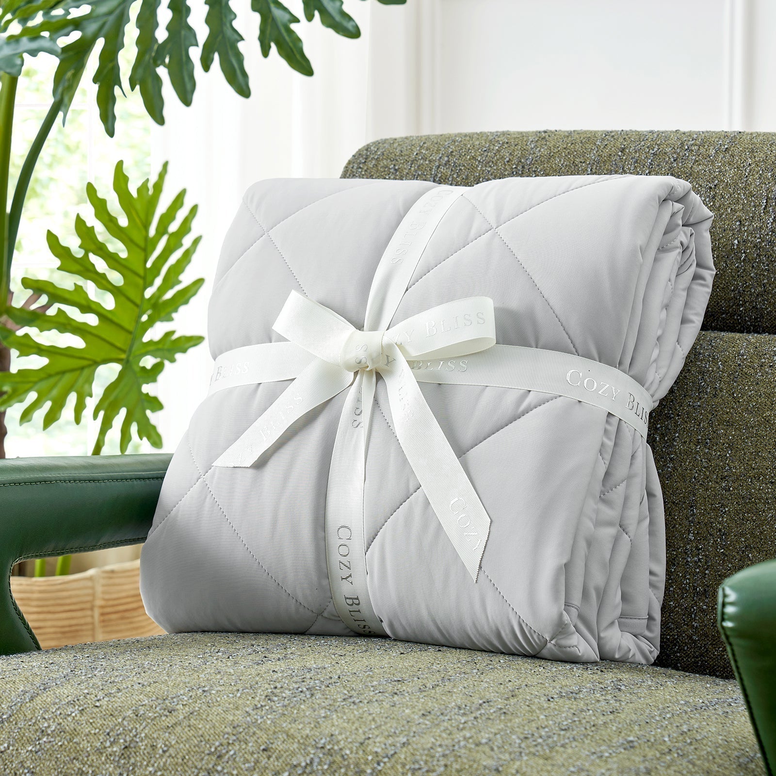 Cooling Blanket for Hot Sleepers | Japanese Cooling Fabric | Dual-Sided Cloud Quilted