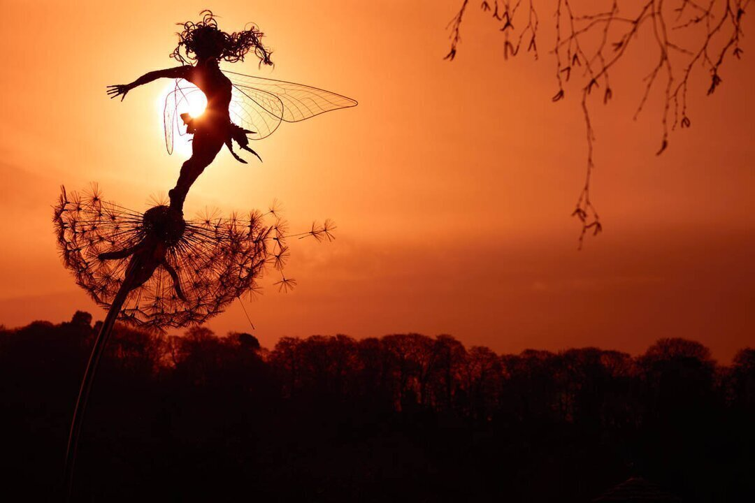 Fairy Garden Stake | Dancing Wind Spinner | Metal Dandelion & 31.5 in Stake | Whimsical Accent