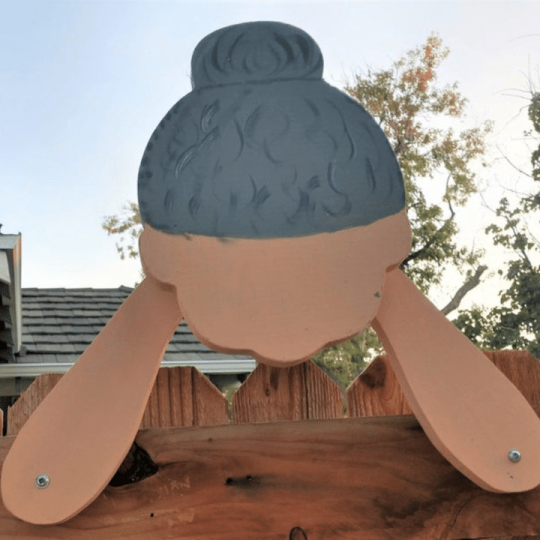 Fence Decoration | Nosy Couple Figurines | Handmade Pinewood & 11.8 in W | Weatherproof Finish