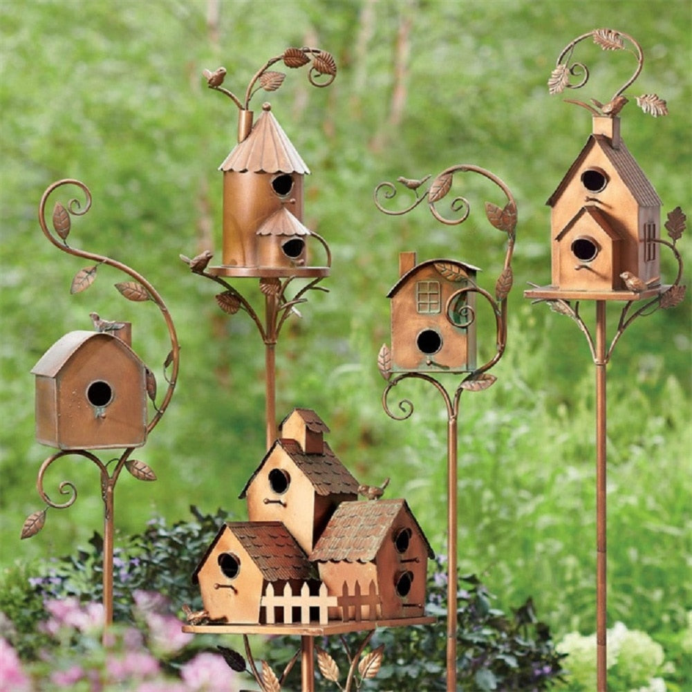 Garden Birdhouse Stake | Metal Art Design | 75cm Pole | Outdoor Accent