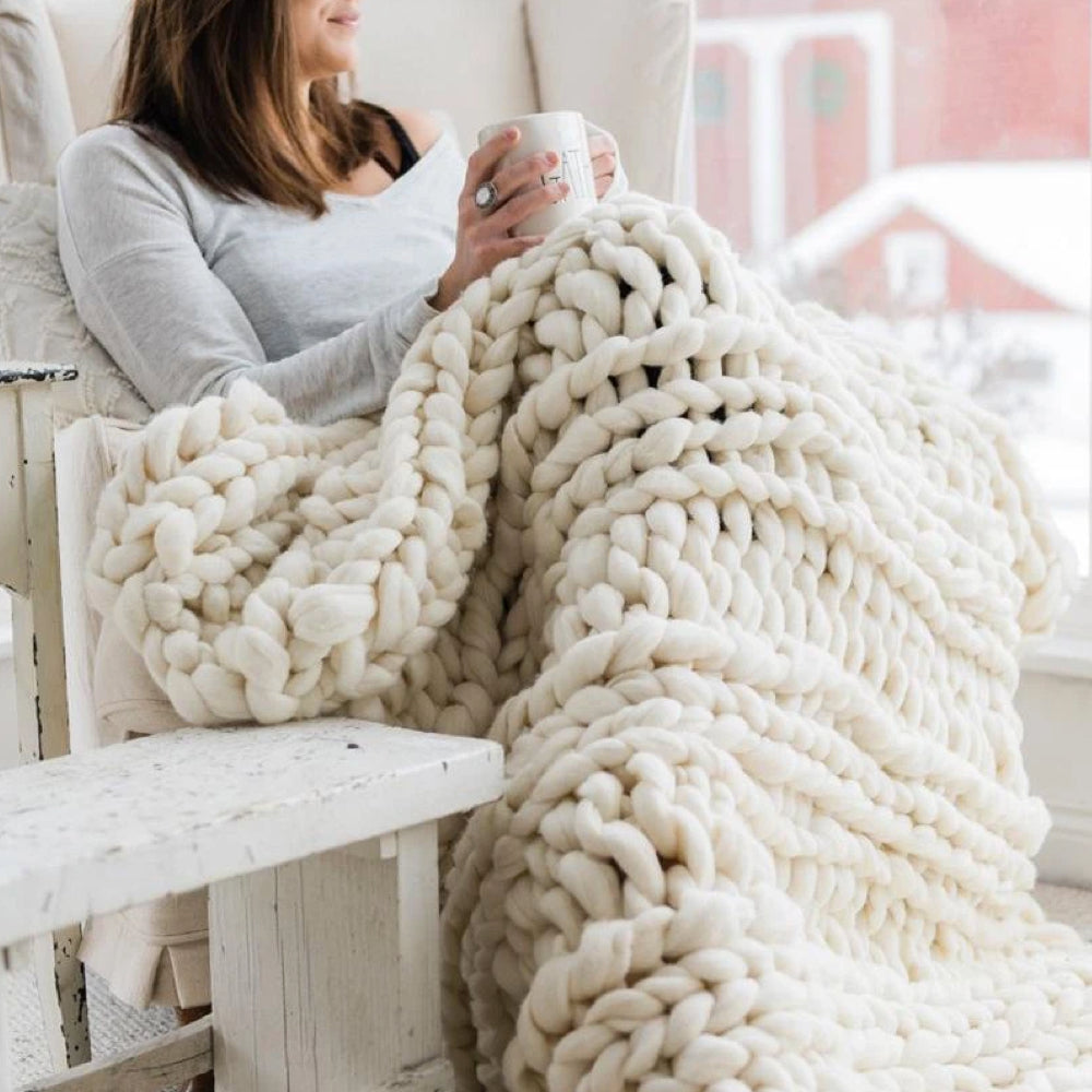 Hand-Knitting Yarn | XXL Chunky Fluffy | 1000 g Skein | Quick Projects