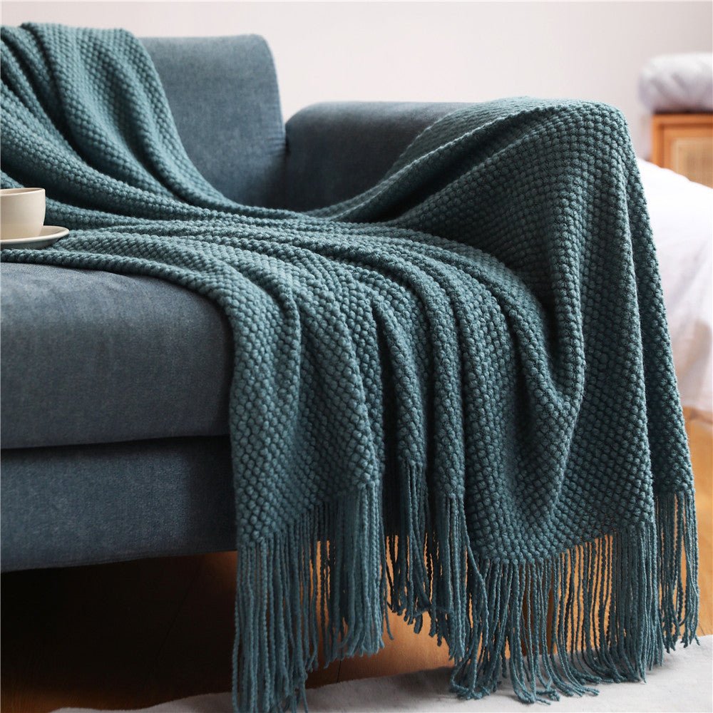 Knitted Throw Blanket | Nordic Design | Soft & Cozy Knit | Living Room & Bedroom