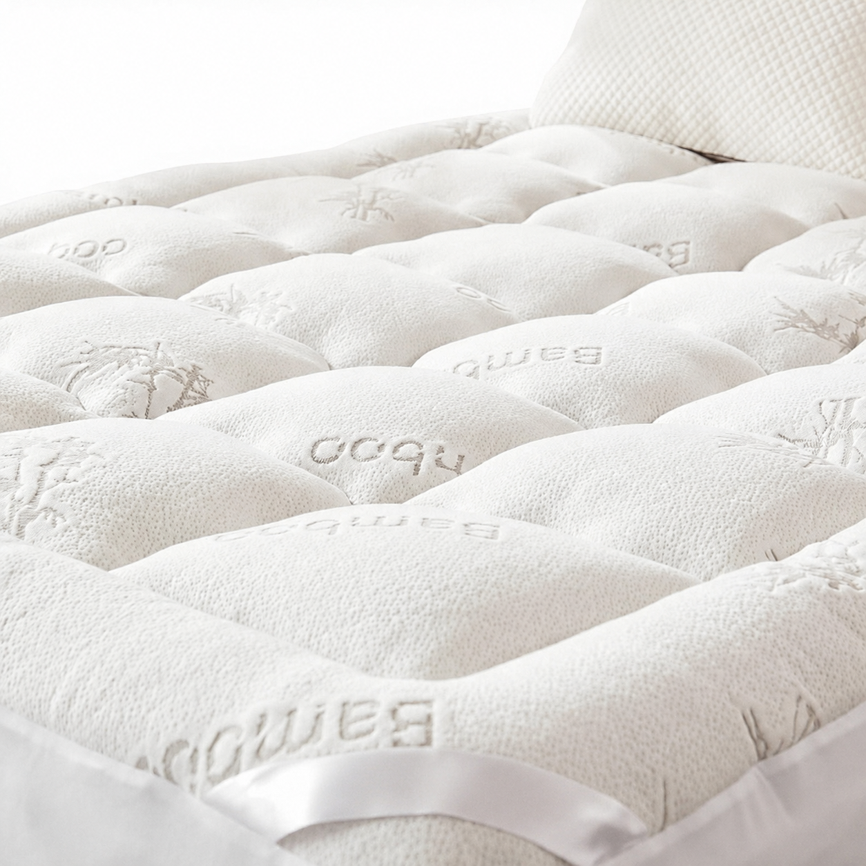Mattress Topper | Bamboo Viscose Cover | Quilted Waterproof & Breathable | All-Season Comfort