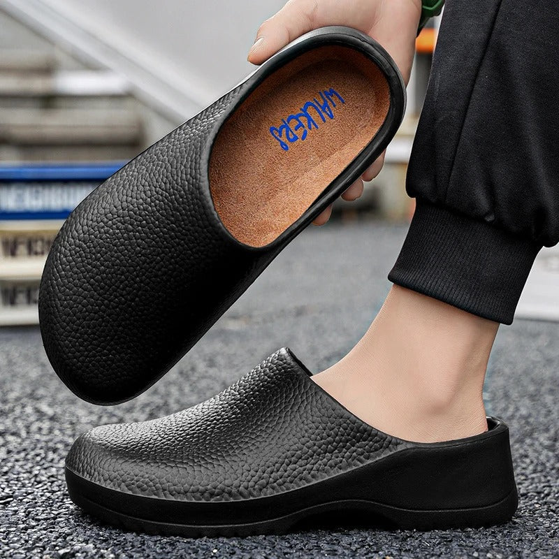 Men's Work Clogs | Slip- and Oil-Resistant Sole | Ventilated Upper & Padded Footbed