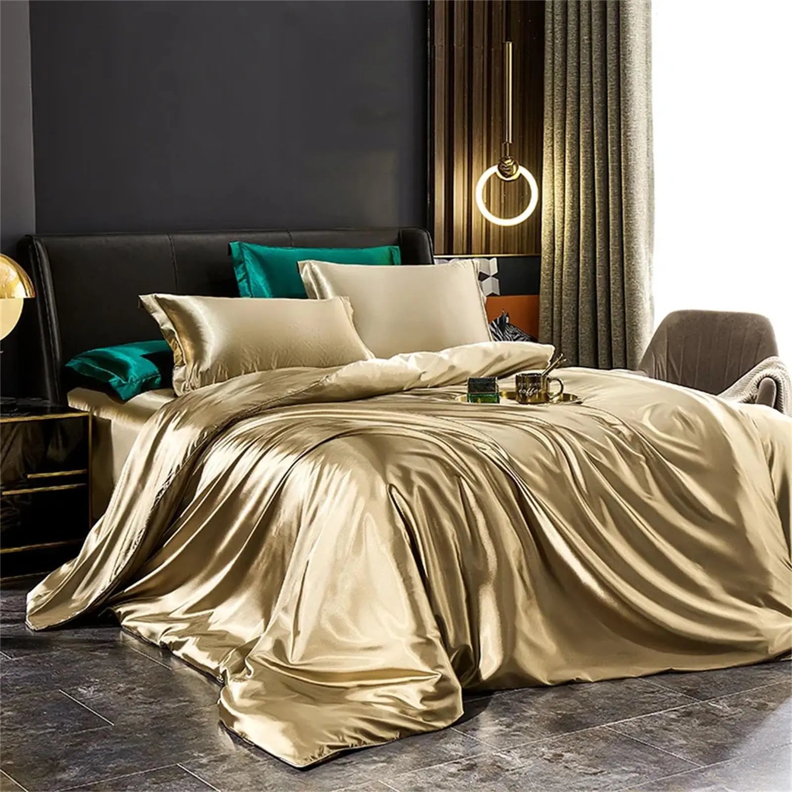Mulberry Silk Bedding Set | Temperature-Regulating Luxury | 4-Piece Duvet Cover & Pillowcases