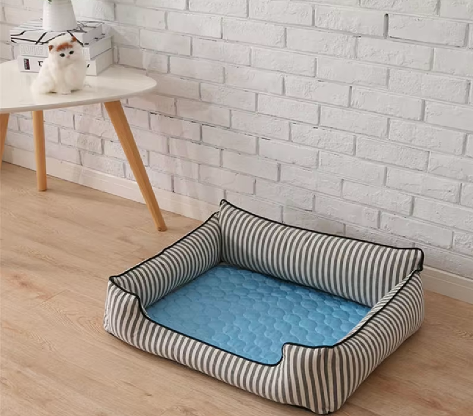 Pet Cooling Mat | Self-Cooling Fiber Top | Breathable Mesh & Cotton Fill | Machine Washable