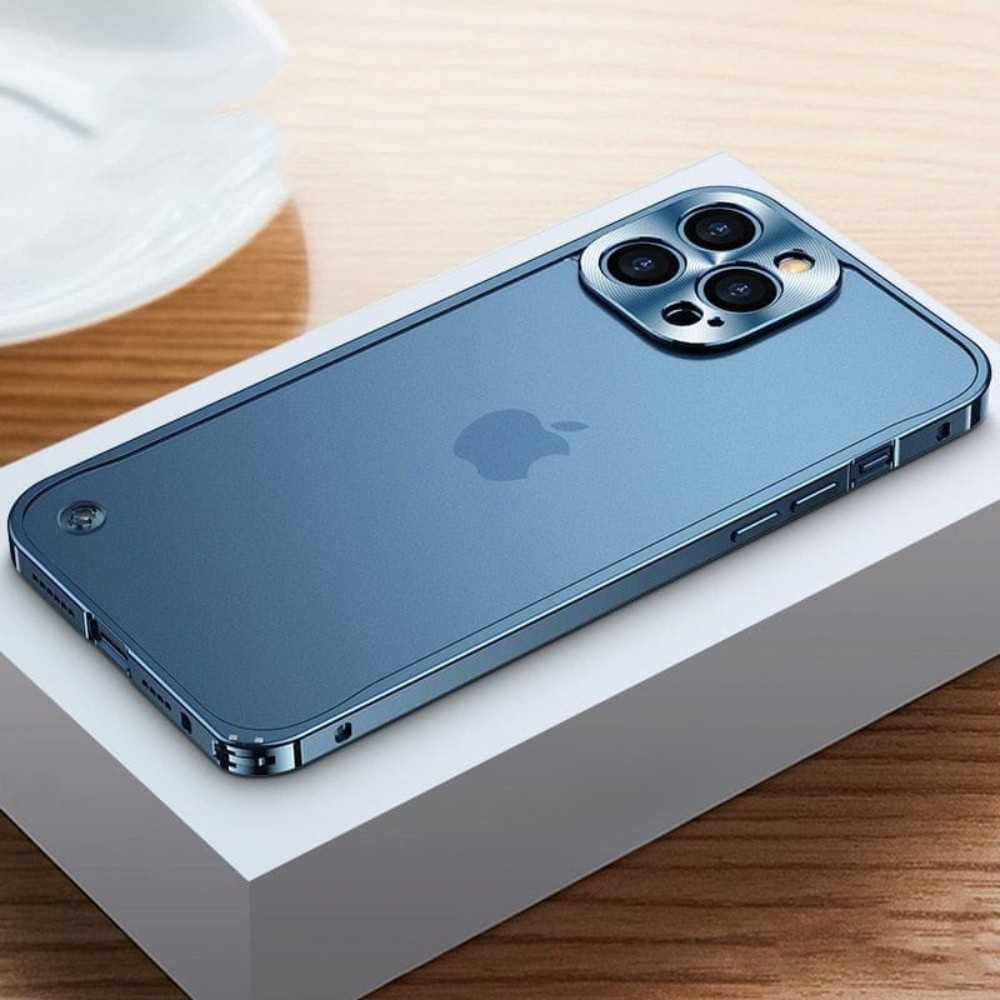 Phone Case | Slim Aluminum Frame | Scratch-Resistant Back & Camera Protection