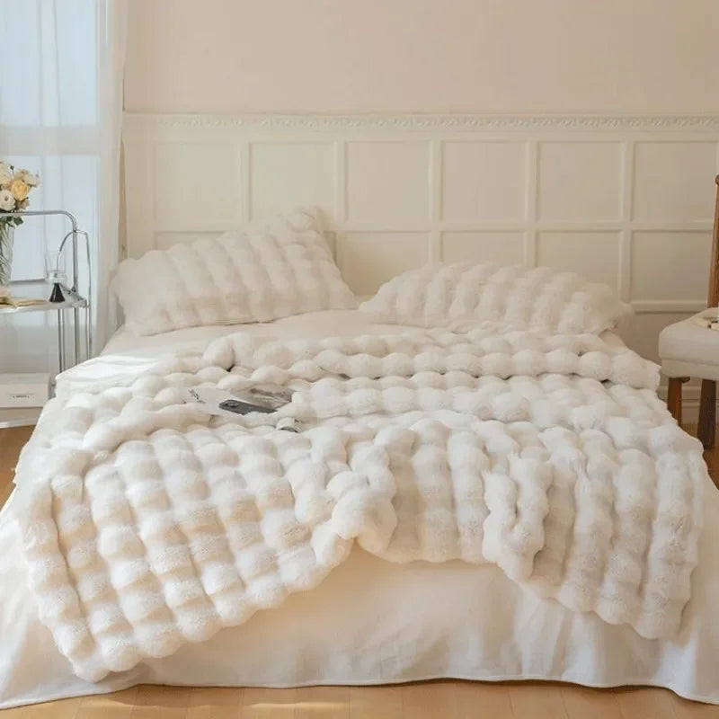 Reversible Faux Rabbit Fur Blanket | Bubble-Texture Plush | For Bed & Sofa