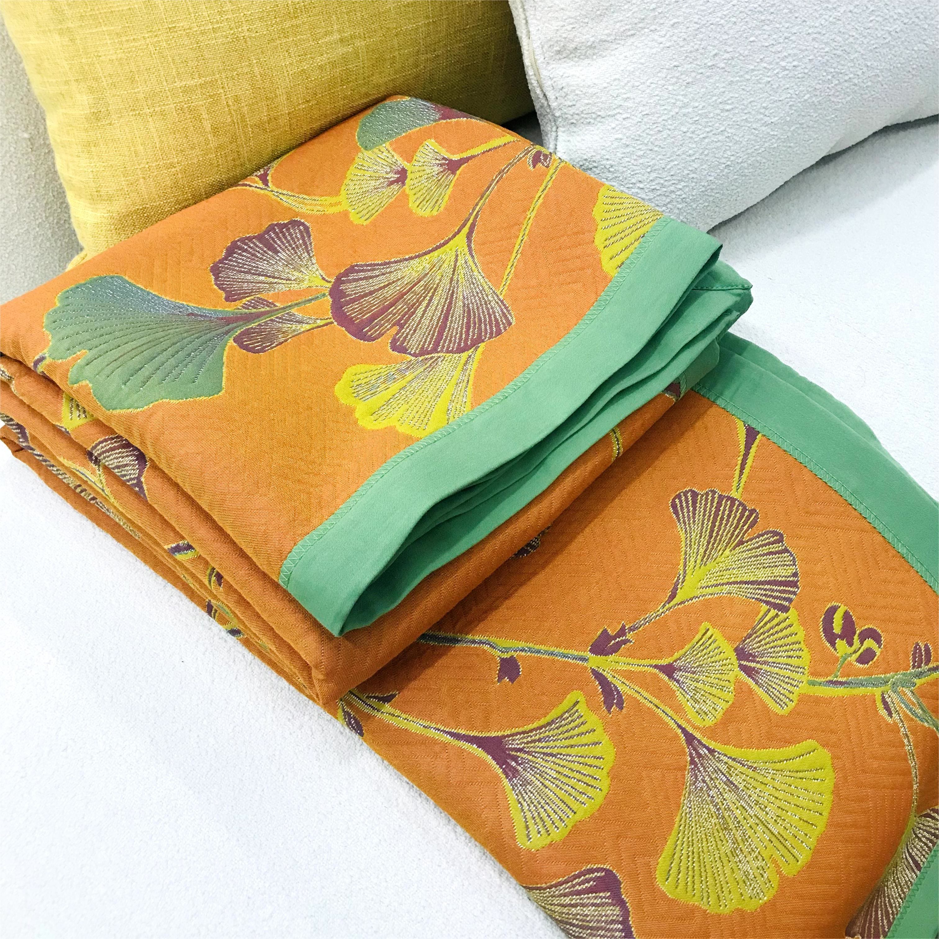 Reversible Quilt | Jacquard Ginkgo Pattern | Cotton, Soft & Cozy