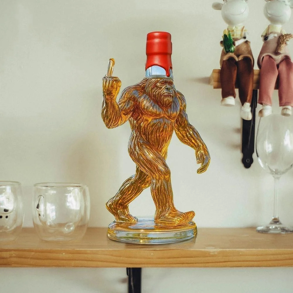 Whiskey Decanter | Novelty Bigfoot Design | Glass 750ml | Bar Decor