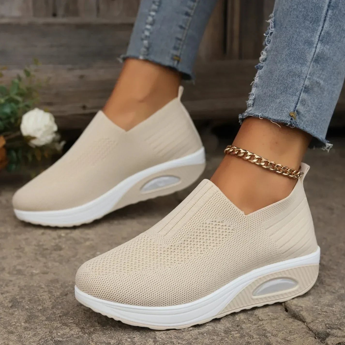 Women's Orthopedic Slip-On Sneakers | Arch Support & Cushioned Midsole | Breathable Mesh Upper