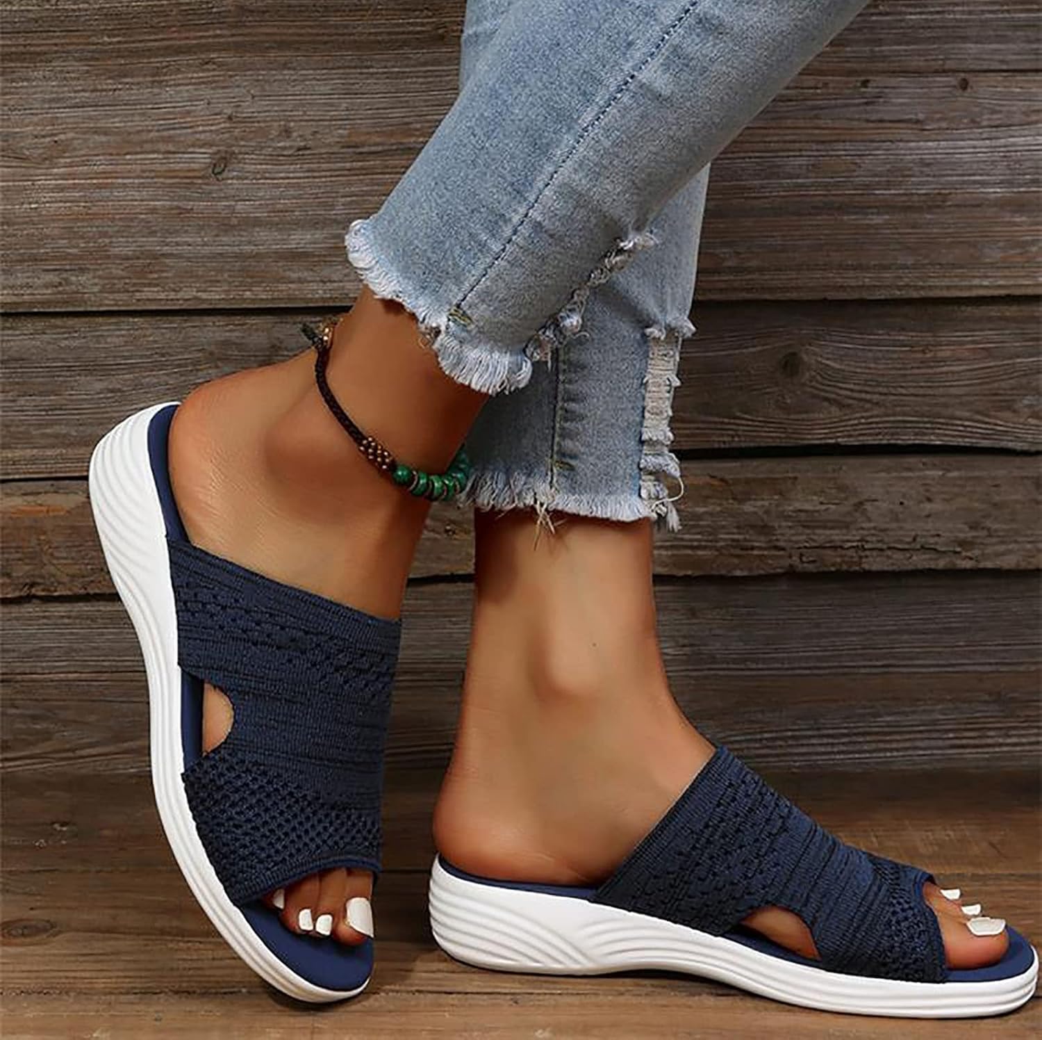 Women's Slippers | Shock-Absorbing Sole | Breathable Mesh Upper | Comfortable Fit