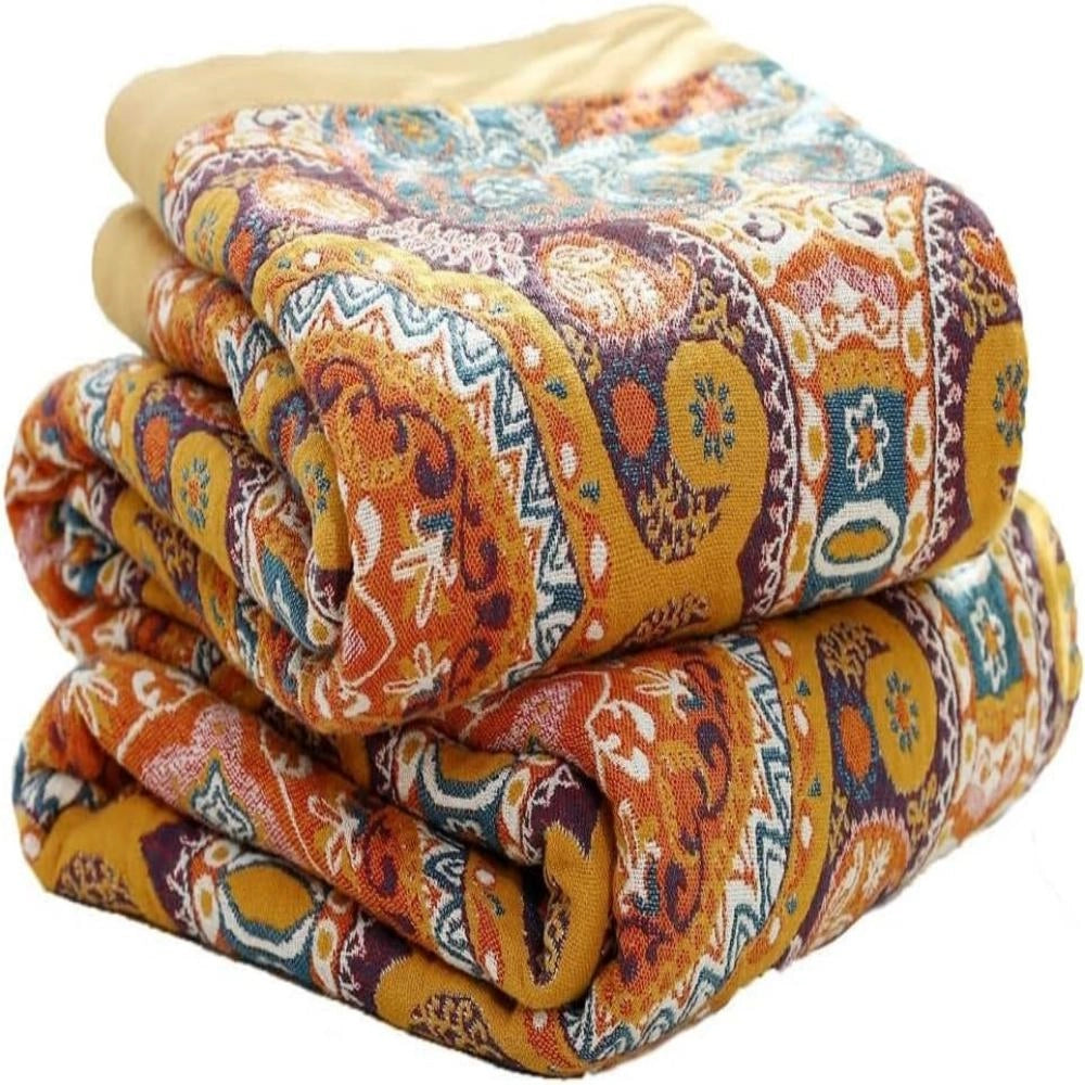 Colorful Boho Paisley Quilt, Luxury Vintage Patchwork Bedding in 200x230cm size, showcasing intricate paisley motifs and vibrant patterns.