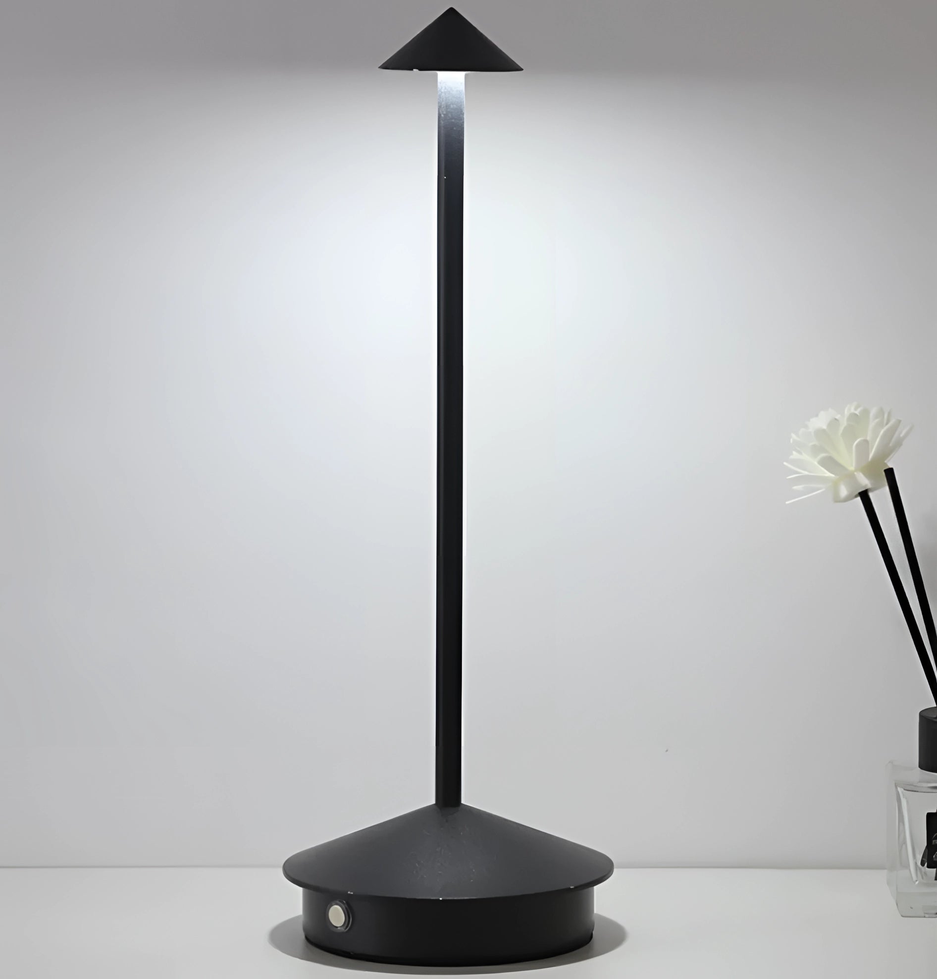Dimmable LED Floor Lamp - Adjustable Brightness, Touch-Sensitive