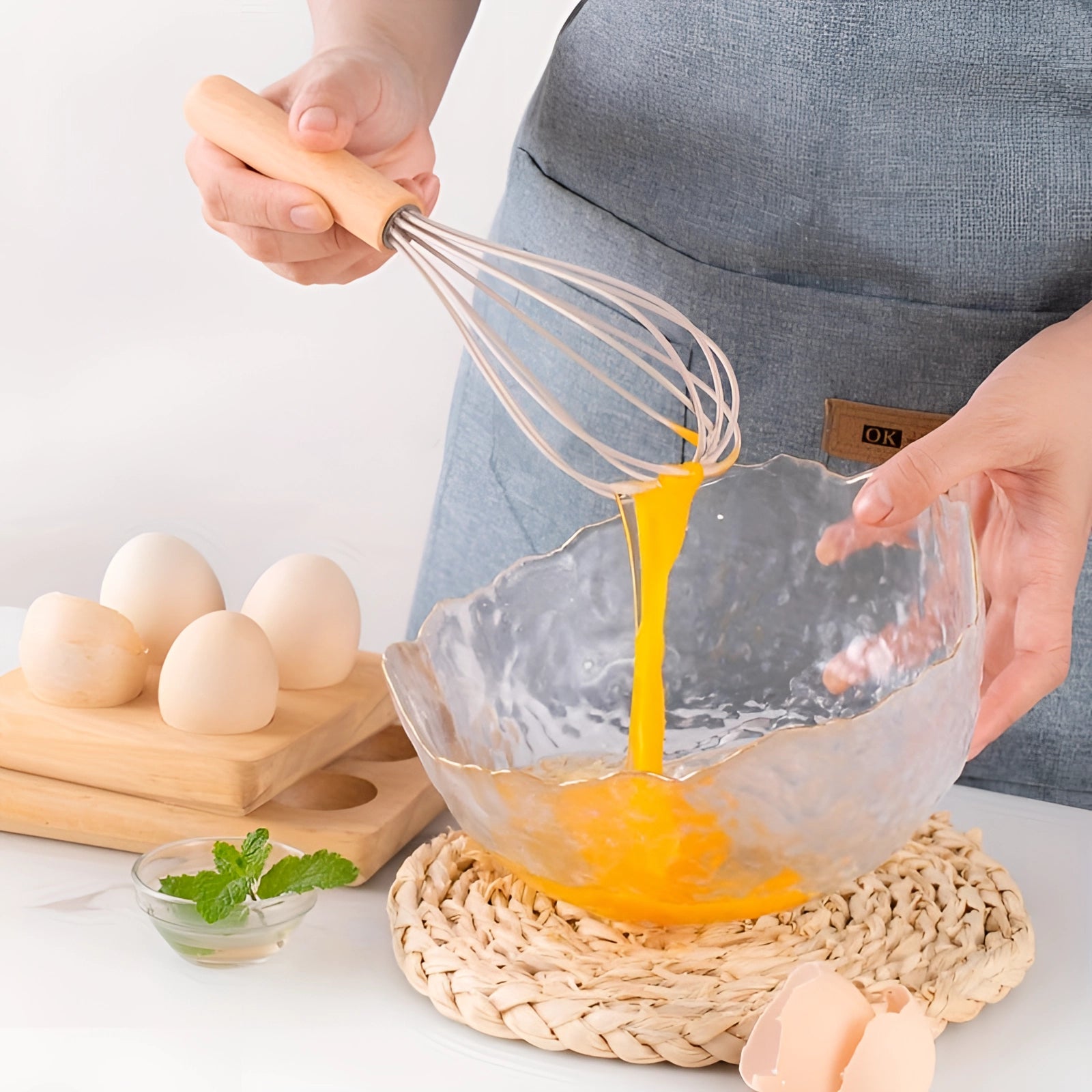 Eco-Friendly Silicone Kitchenware Set with Bamboo Handles