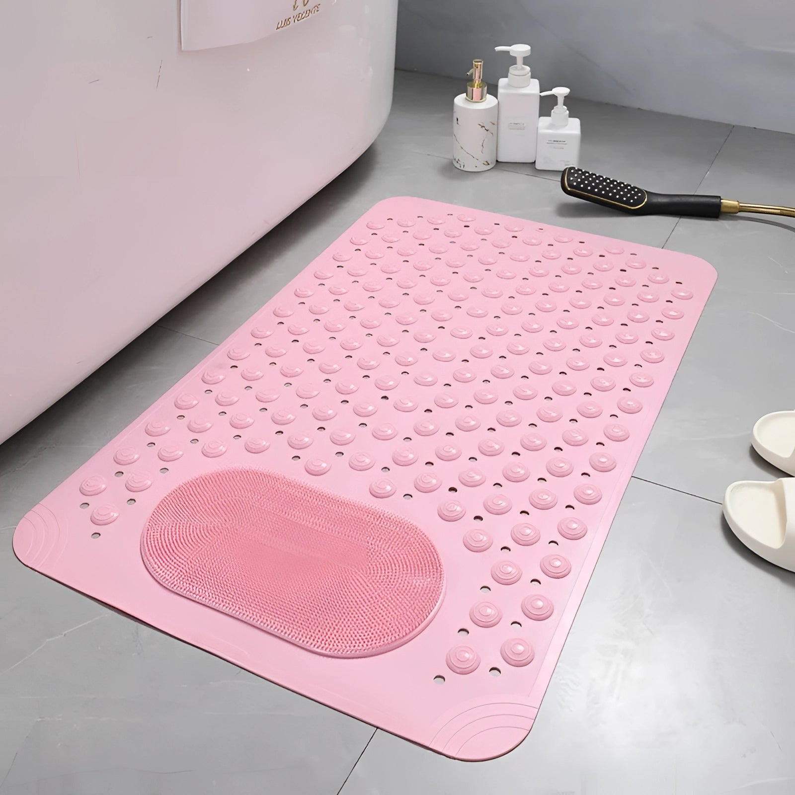Extra large non-slip shower mat in pink, featuring a quick-dry and antibacterial design, measuring 60x90cm.
