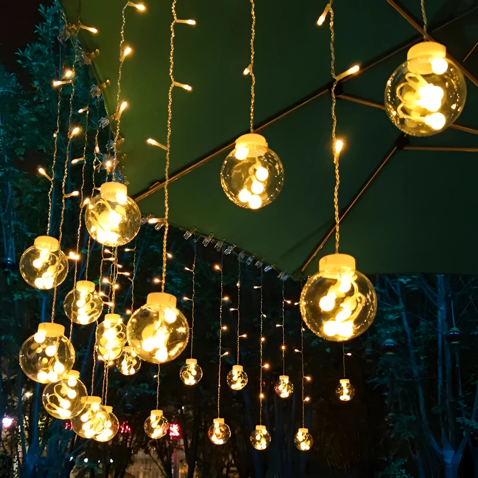 LED Solar Garden Lights - Weather-Resistant, Energy-Efficient Outdoor Decor