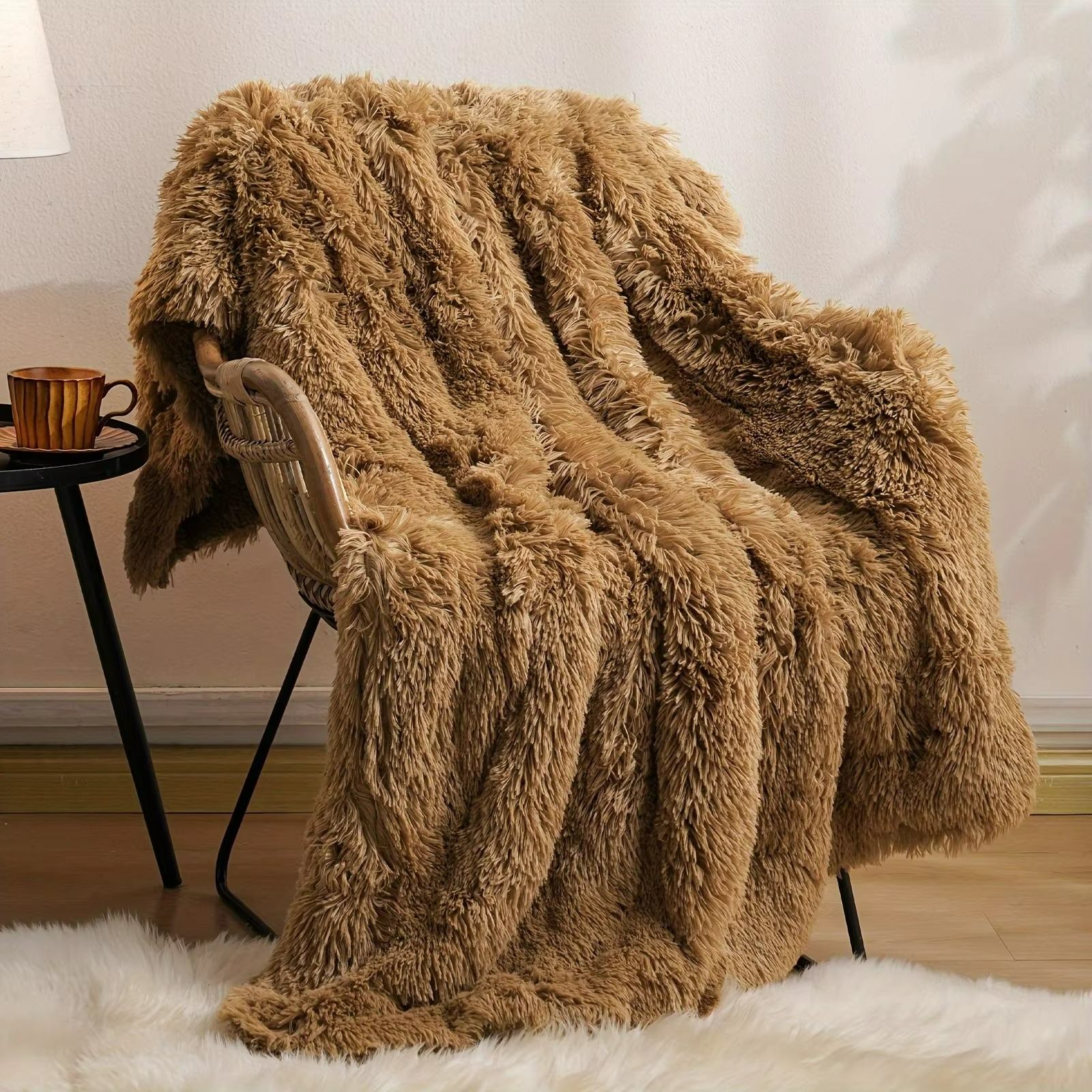 Luxurious Reversible Throw Blanket for Ultimate Comfort