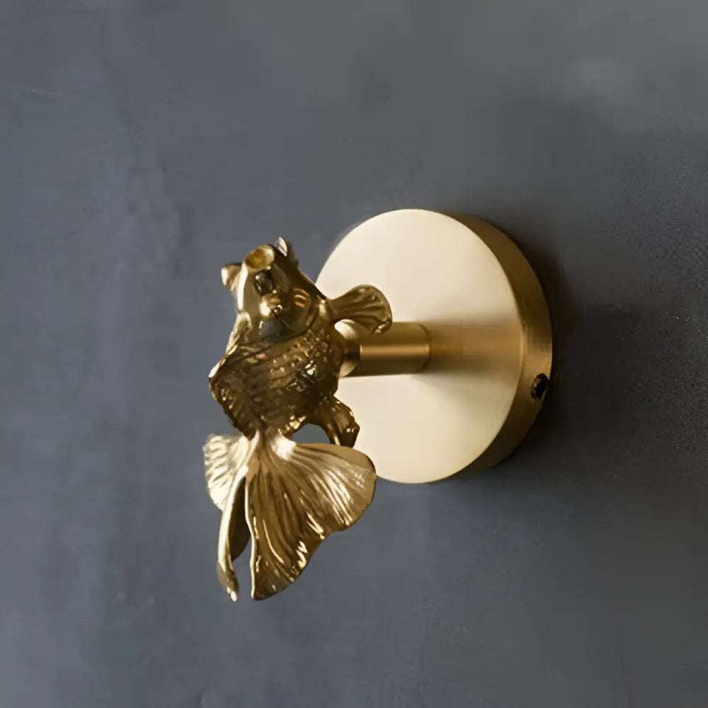 Charming Animal-Themed Wall Hook with Elegant Gold Accent
