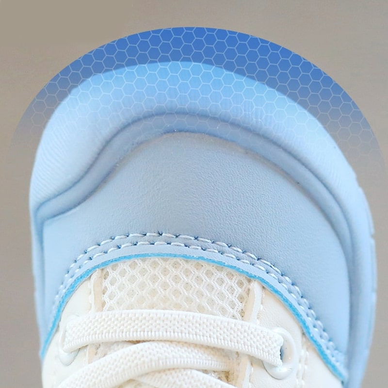 Flexible Walking Shoes for Growing Feet