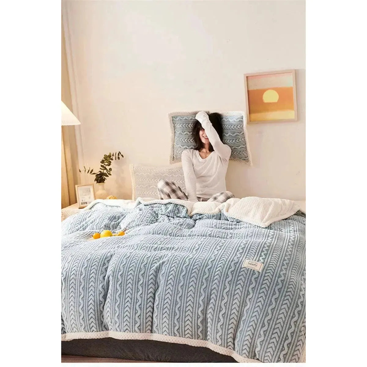 Taavita - Warm and Cozy Winter Blanket for Ultimate Comfort