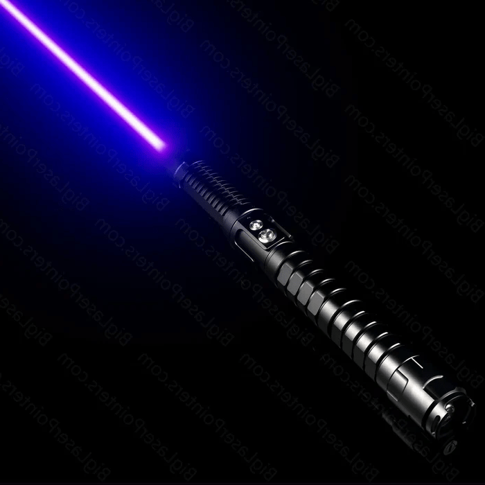 Adjustable Focus LED Flashlight – Sturdy Aluminum for Outdoor Use