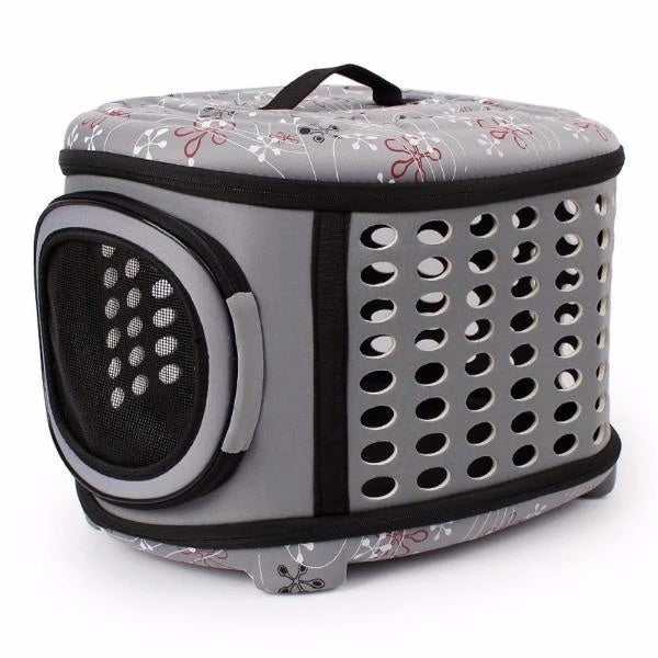 Spacious Cat Travel Carrier with Robust Construction and Cozy Interior