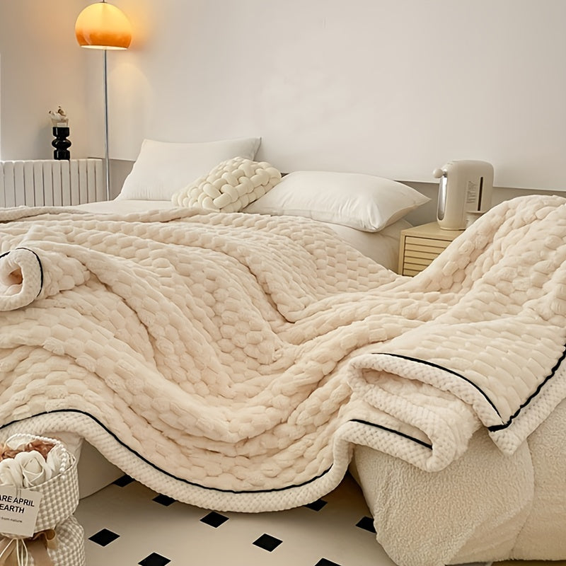 Lightweight Microfiber Blanket – Soft and Cozy for Everyone