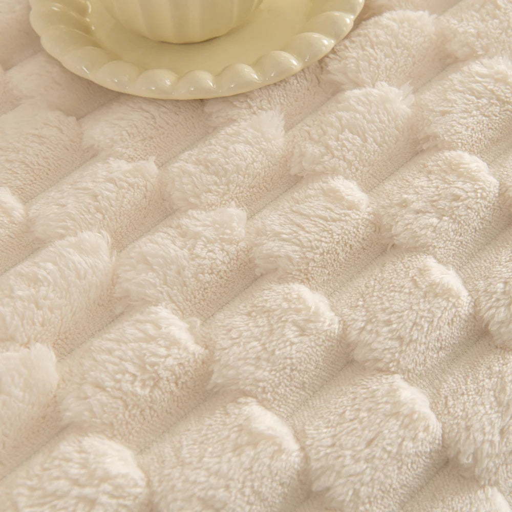 Luxe Plush Sofa Protector Blanket for Ultimate Comfort