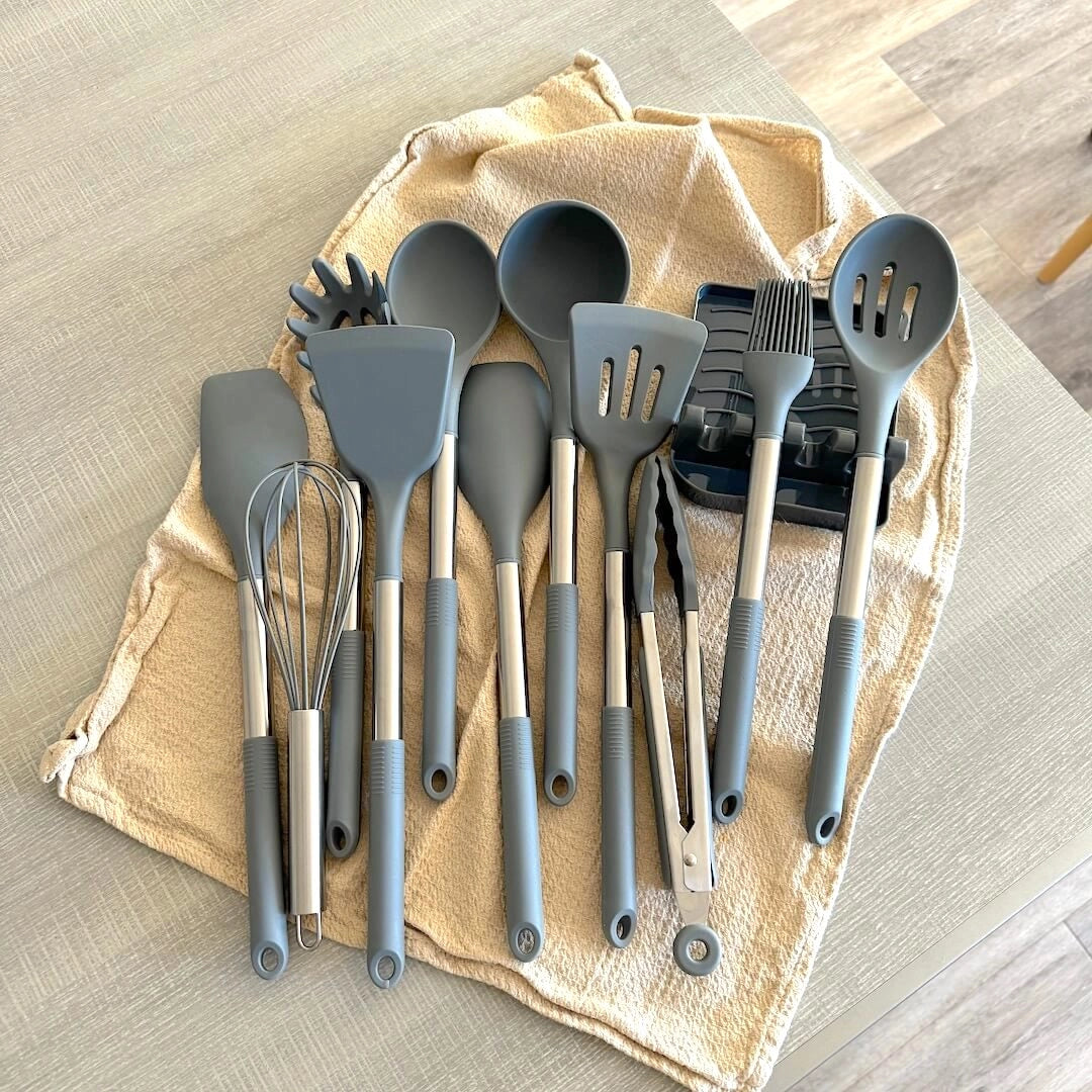 Silicone Cooking Utensil Set – 12 Essential Heat-Resistant Tools