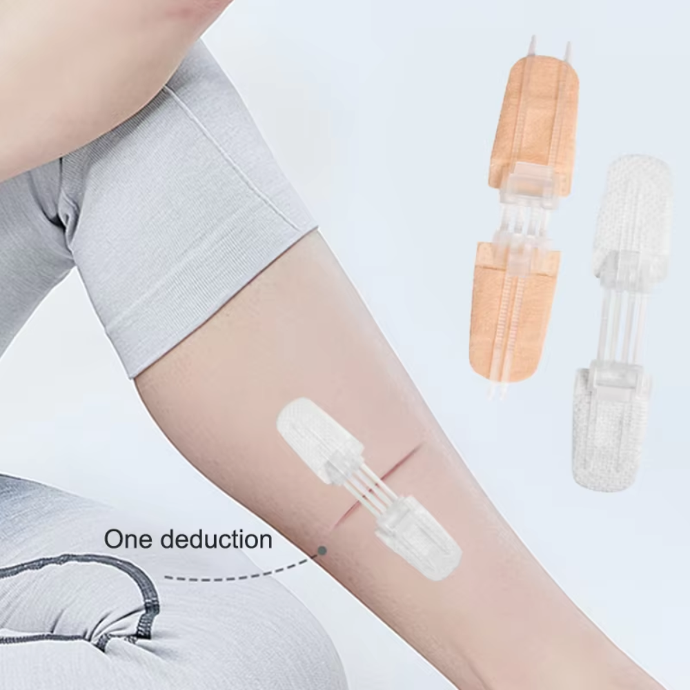 Portable First Aid Dressing Kit with Adjustable Zipper Closure Strips
