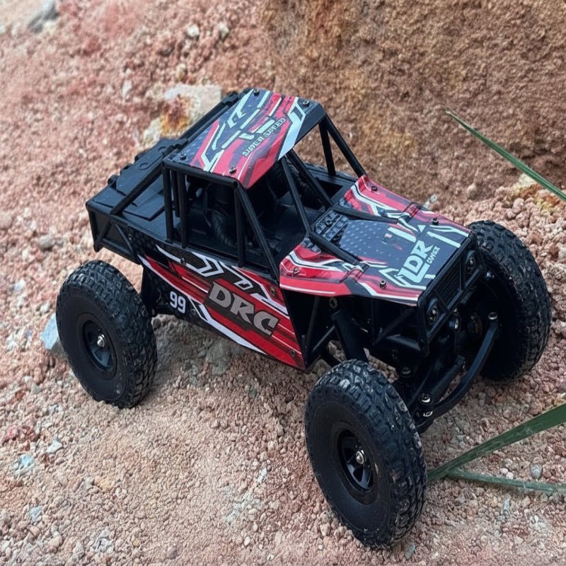 TrailMaster 1:18 Scale 4WD Off-Road Remote Control Vehicle