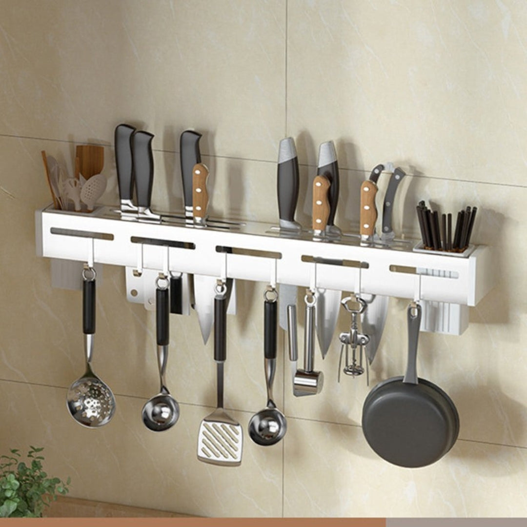 Space-Saving Magnetic Knife Rack – Sleek Kitchen Organizer