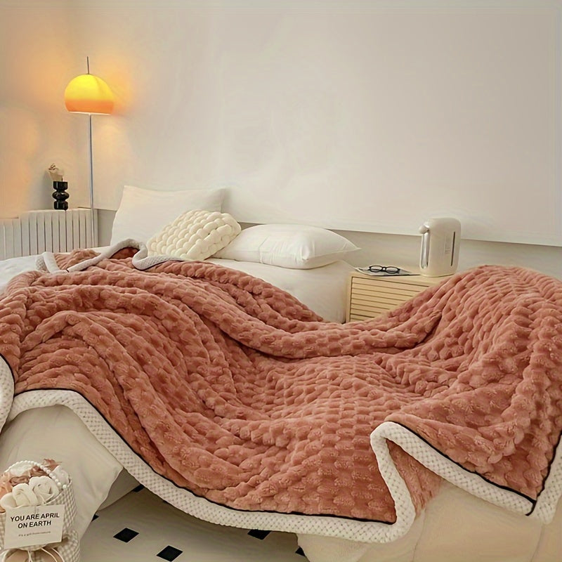 Lightweight Microfiber Blanket with Elegant Stripes - Cozy Travel Comfort